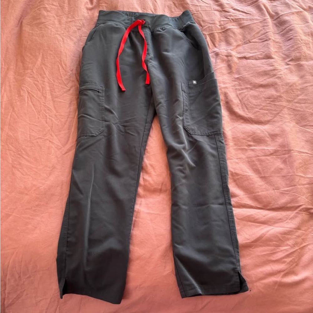 Figs Yola Skinny Pant in Charcoal Grey